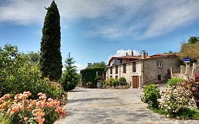 Casa Dos Muros Turismo Rural Y Actividades En La Ribeira Sacra Pantón